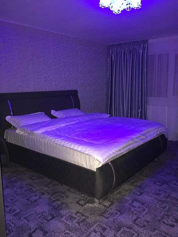 Ely'S Mansion-24H Check-In Bed & Breakfast Bucureşti Ngoại thất bức ảnh